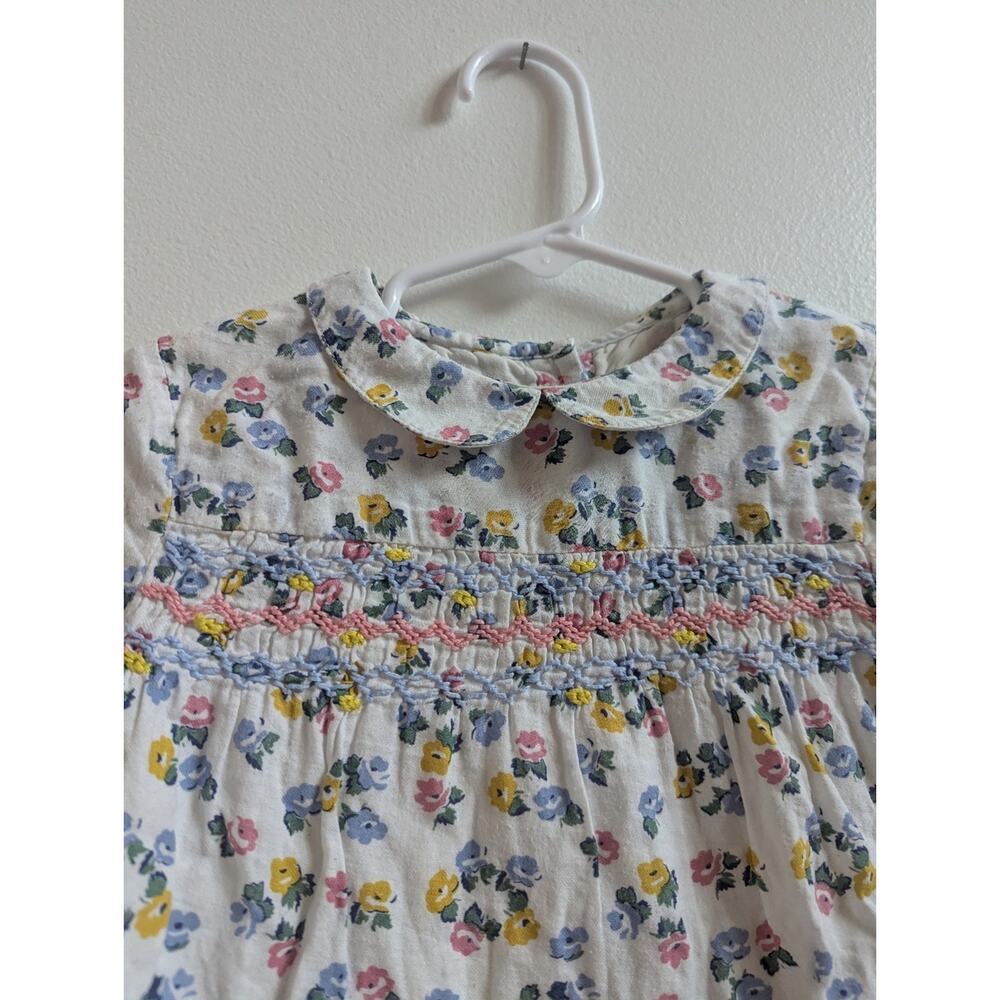 Baby Boden Top 2-3y Floral Smocked Peter Pan Collar Girly - Picture 2 of 4